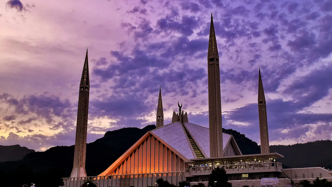 Faisal Mosque, Punjab & Islamabad