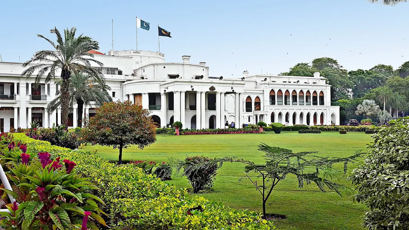 Governor's House, Lahore-Damn Cruze
