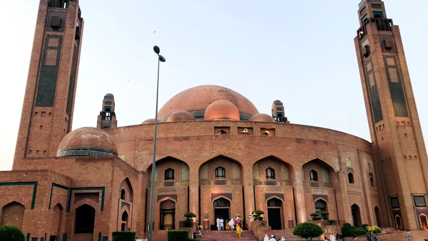 Grand Mosque Bahria Town , Pakistan