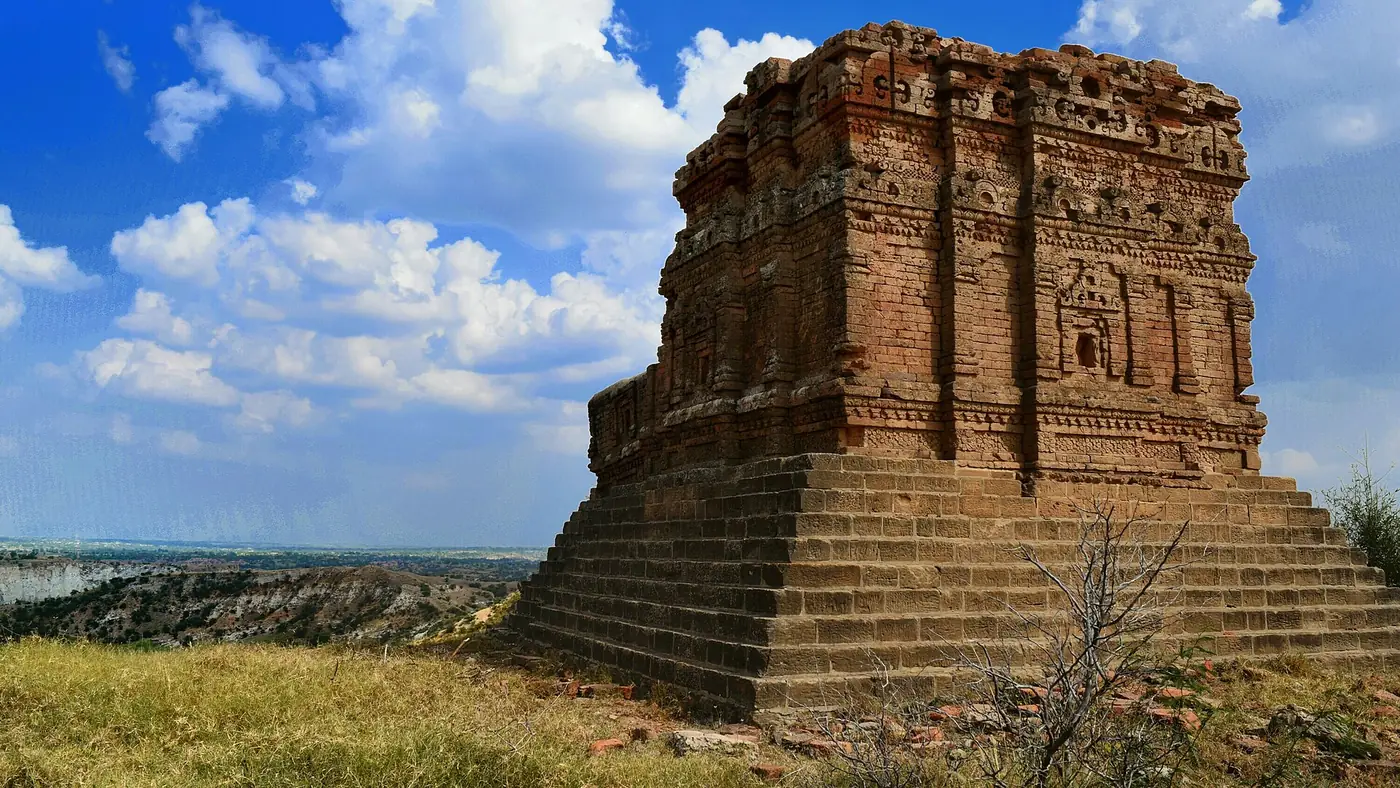 Sassi da Kallara, Hindu Temples Sindh