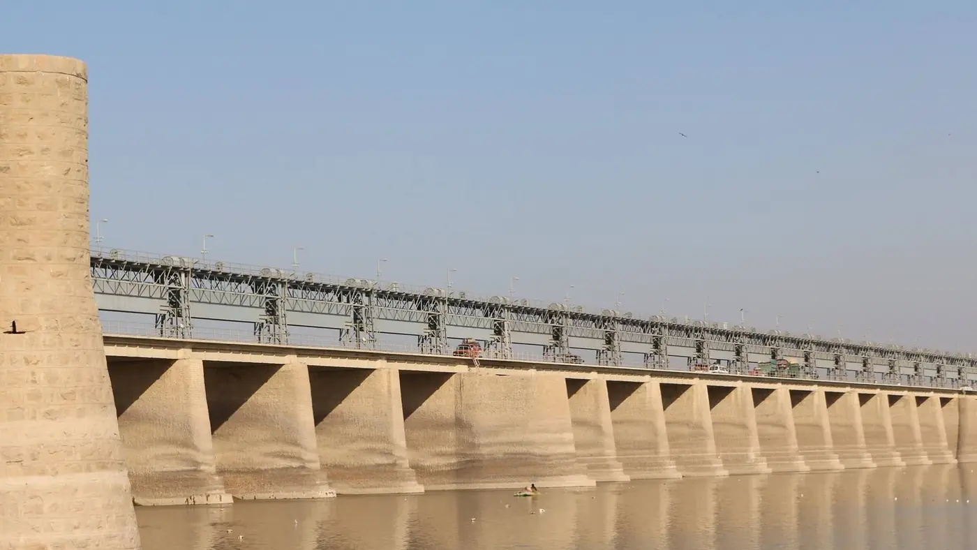 Indus river (sindhu) - Kotri Barrage, Jamshoro