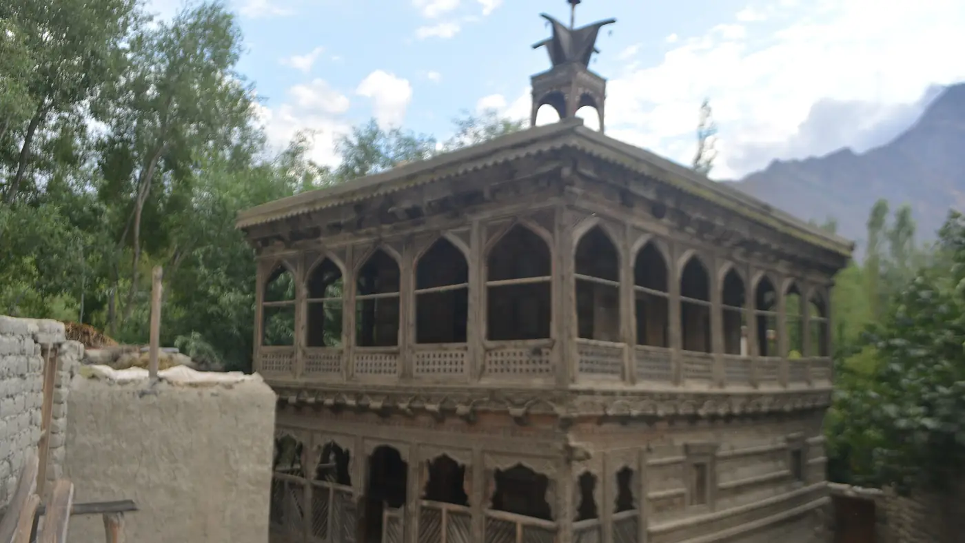 Khilingrong Mosque