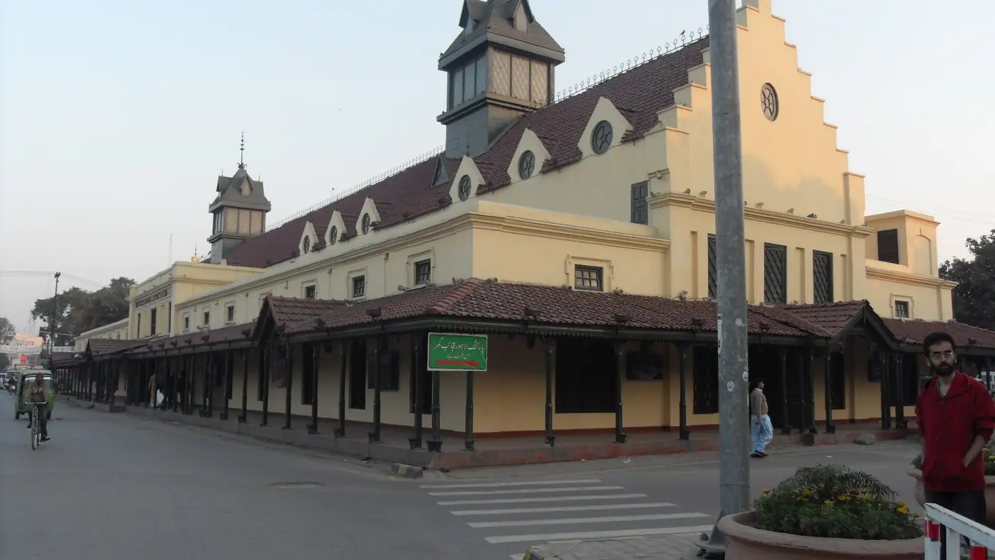 Tollington market, Mall Road, Lahore, Pakistan