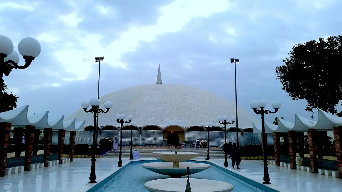 Tooba Masjid, Masjid-e-Tooba