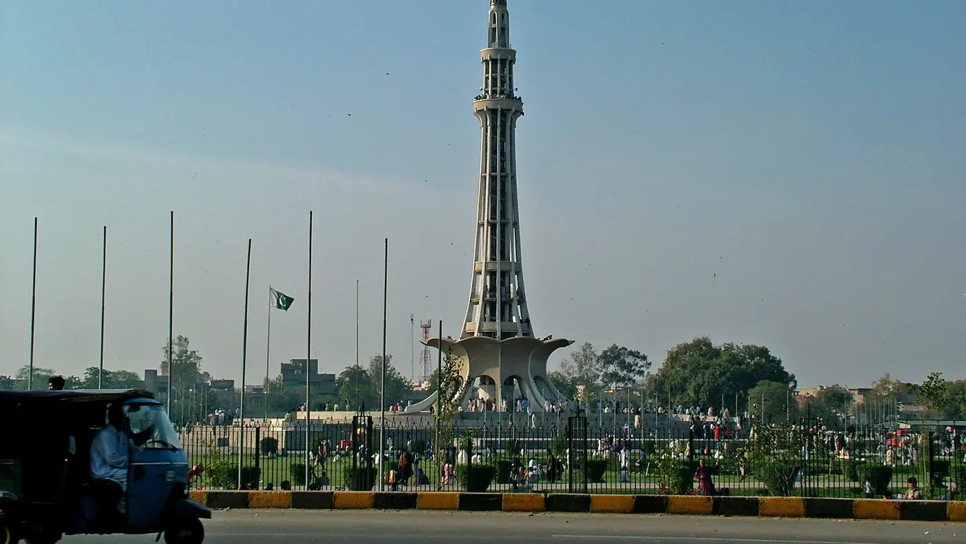 Minar-e-Pakistan, Punjab & Islamabad
