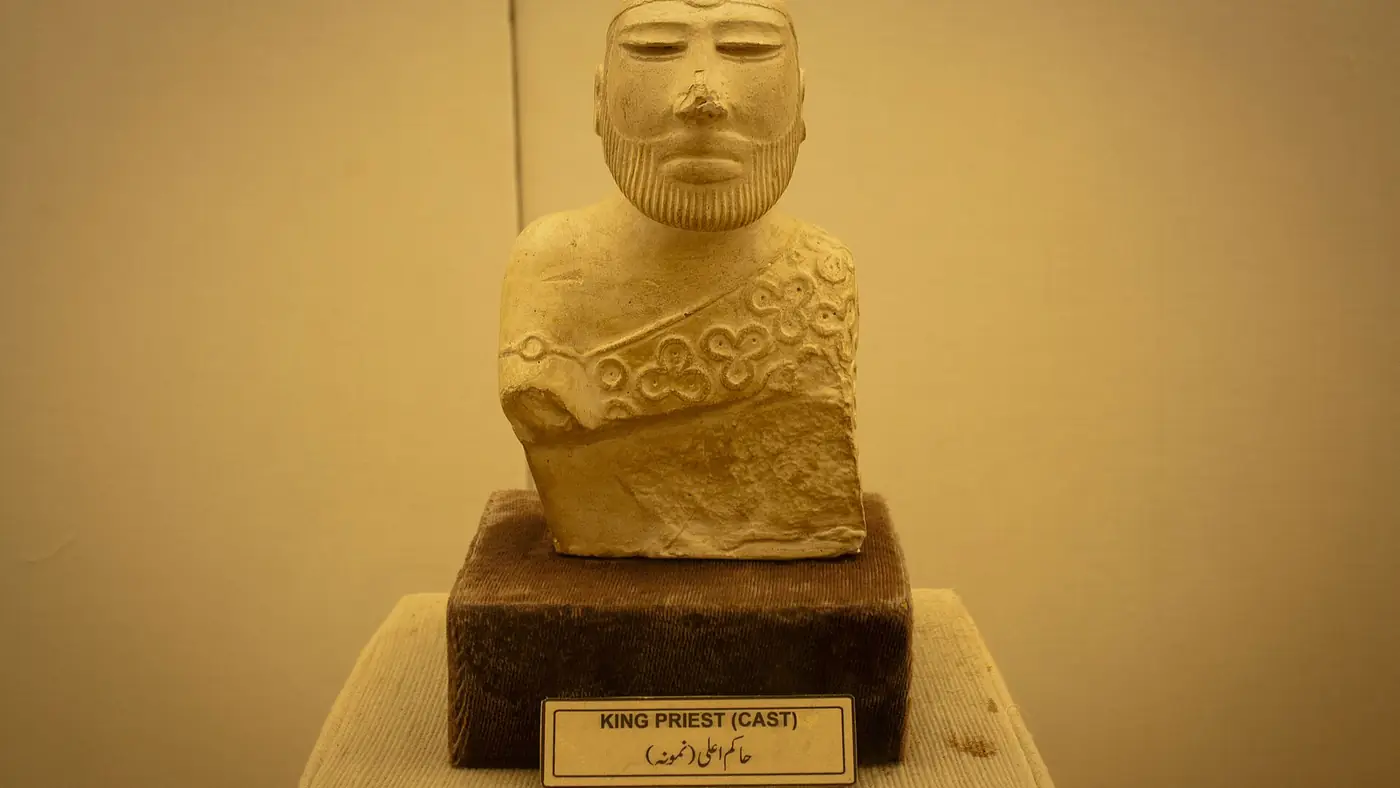 The Priest King of Moenjo Daro, Mohenjo Daro History