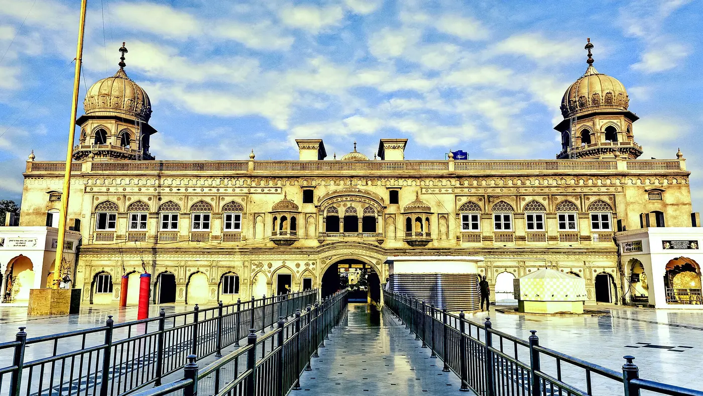 Nankana Sahib, Punjab & Islamabad