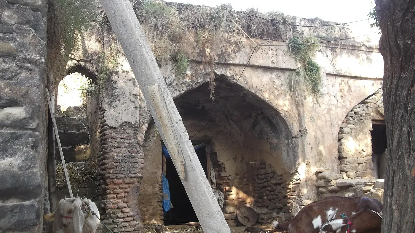 Sarai sadabad samahni