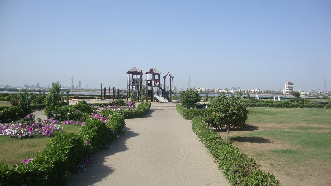 Shaheed Benazir Bhutto Park - panoramio