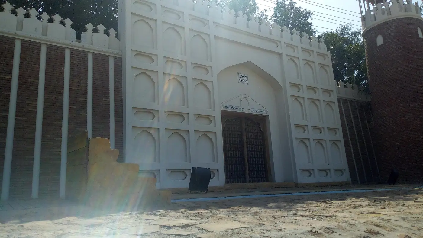 Pako Qilo (Hyderabad Fort, Sindh) monument