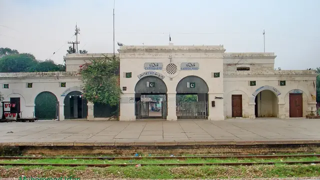 Farooqabad City Railway Station