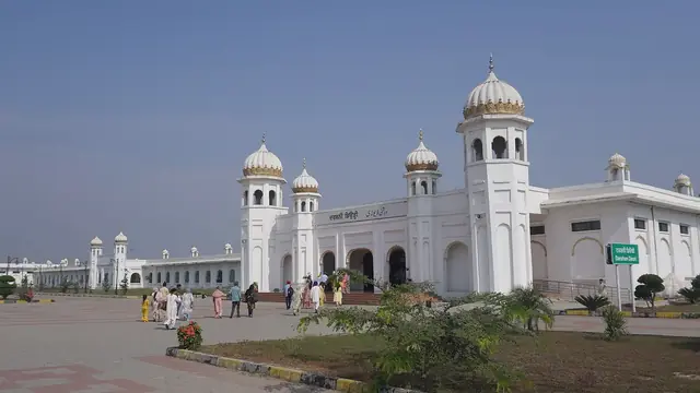 Gurdwara Darbar Sahib Kartarpur , Pakistan