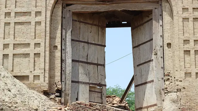 Gate of Harand Fort, Rajanpur