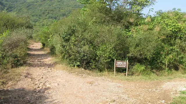 Trail 5, Pakistan - panoramio